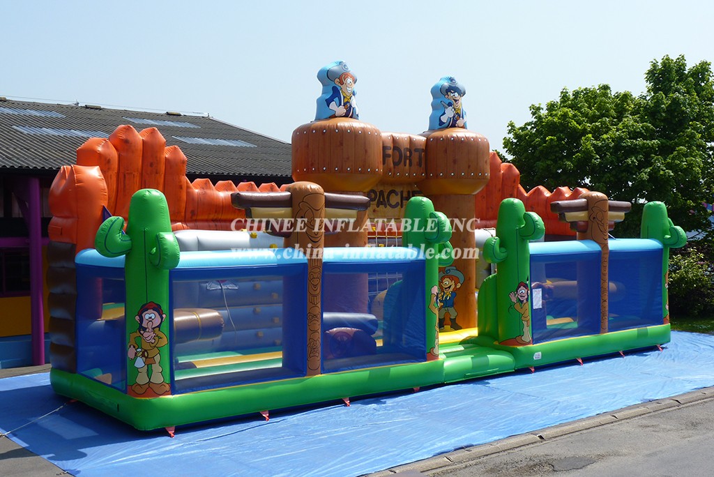 T6-703 Fort Apache Jeu Inflatable 15M