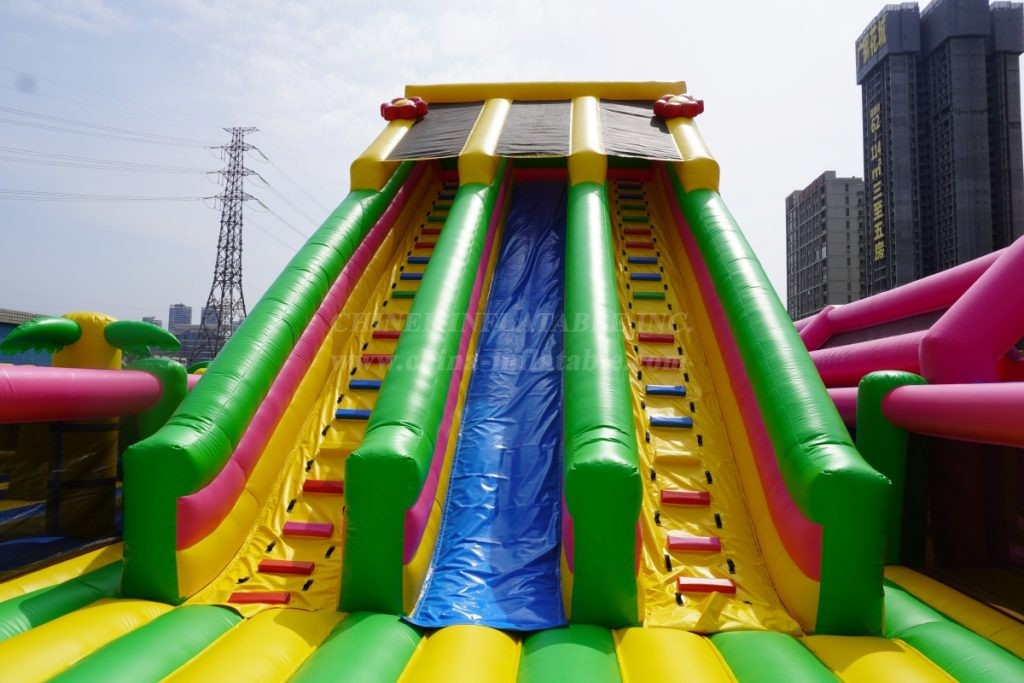 GF2-113 Inflatable Amusement Park